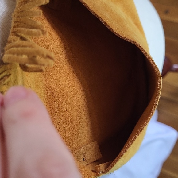 Suede Native Purse beads fringe  crossbody 5 x 6" 90s Cherokee NC good used cond - Picture 6 of 16